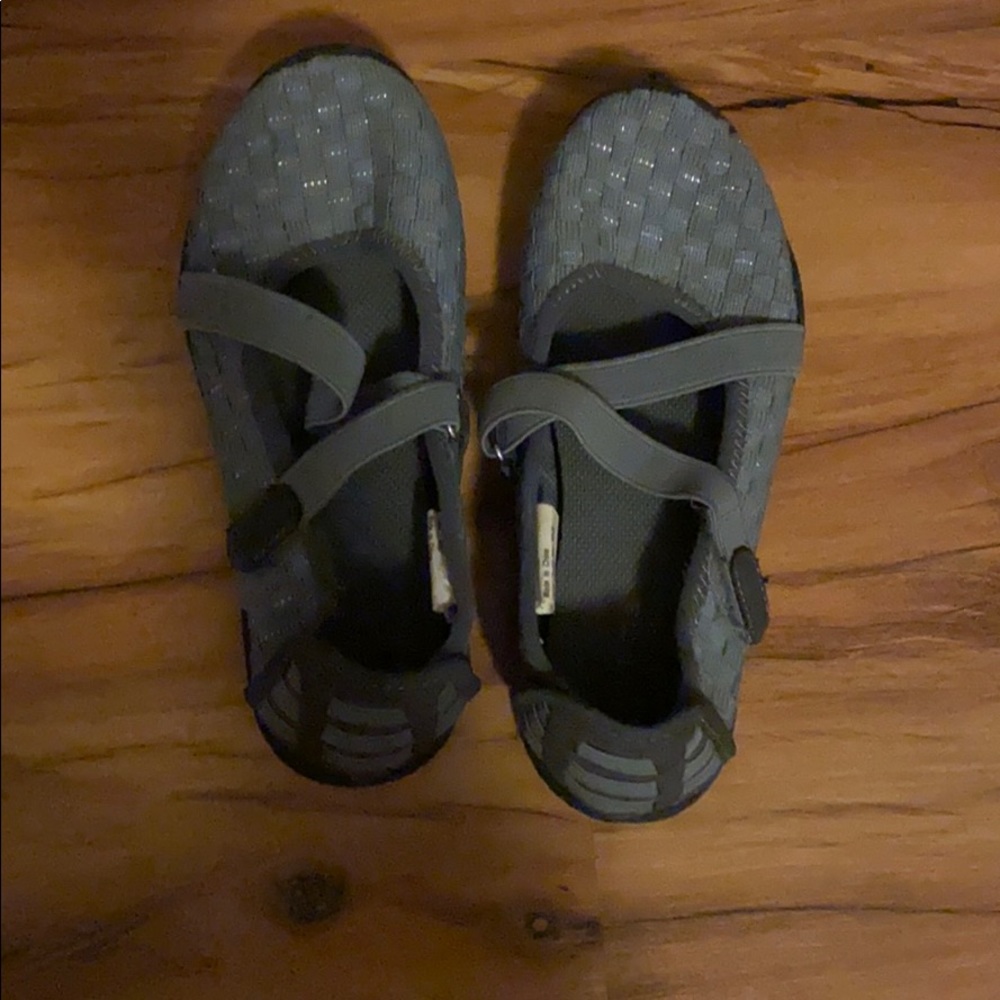 Slip one with Velcro straps